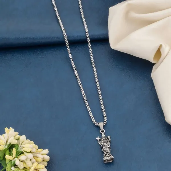 Silver_Metal_Locket_For_Men_&_Women