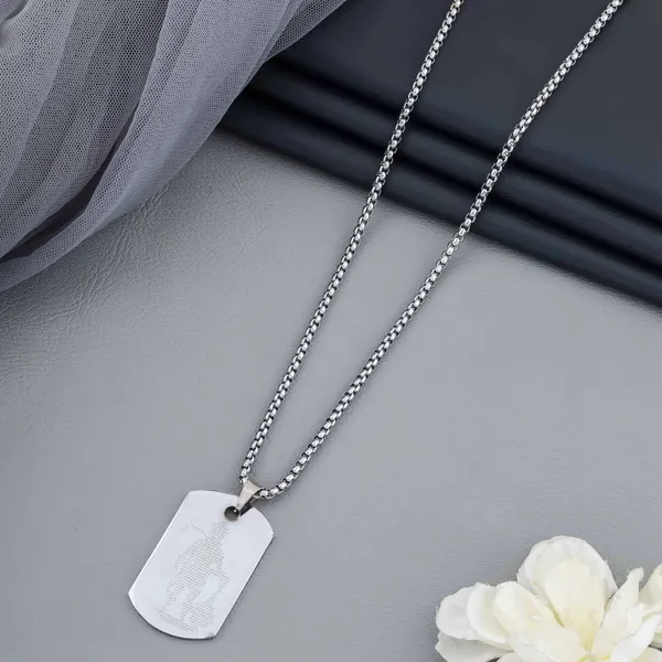 Silver_Metal_Pendant_For_Men_&_Women