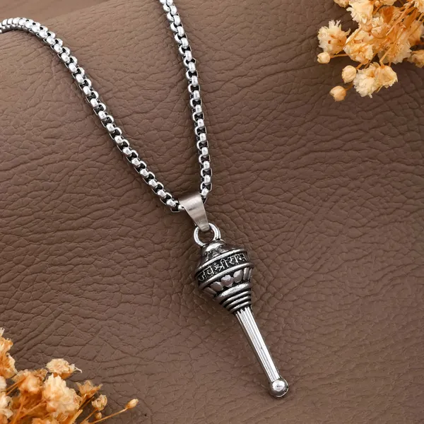 Silver_Metal_Pendant_For_Men_&_Women