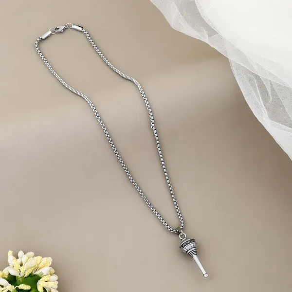 Silver_Metal_Pendant_For_Men_&_Women