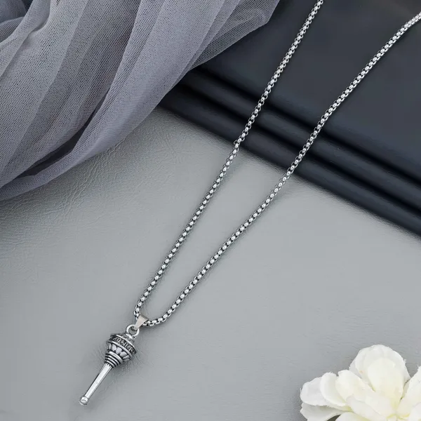 Silver_Metal_Pendant_For_Men_&_Women