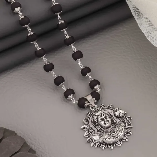 Silver_&_Black_Alloy_Pendant_Set_For_Men_&_Women