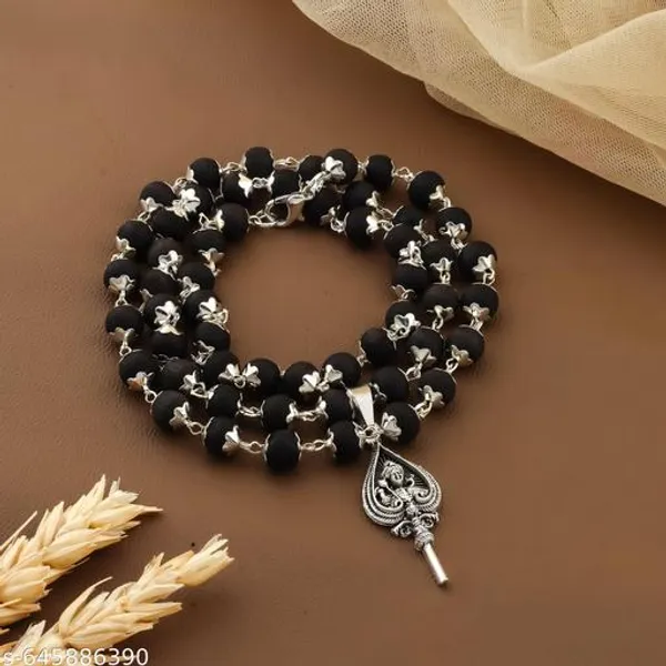 Black_Beads_Mala_with_Devotional_Pendant_for_Men_&_Women_|_Spiritual_Daily_Wear_Necklace_|_Handcrafted_Beaded_Chain_for_Puja,_Meditation_&_Traditional_Outfits_|_Religious_Jewellery