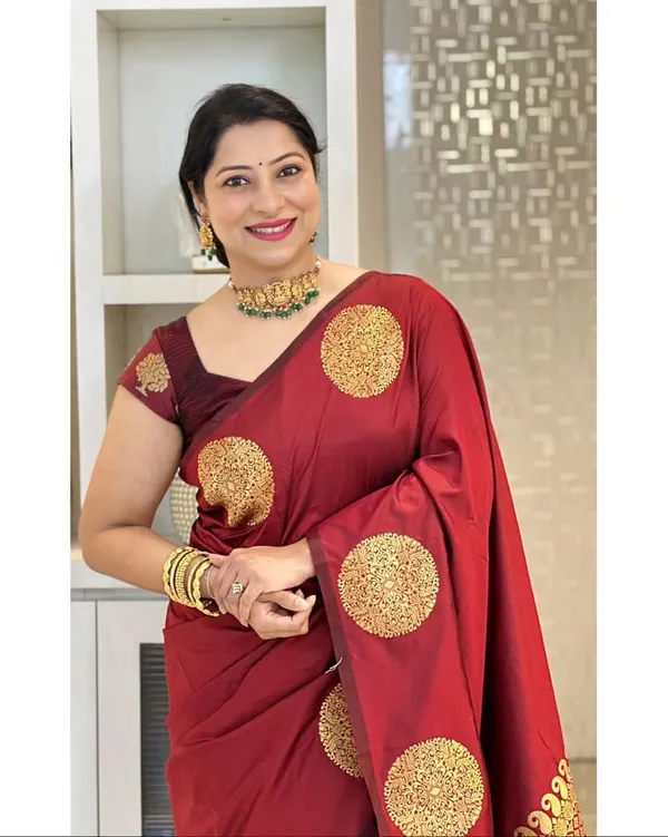 Elegant_Wine_Red_Silk_Saree_with_Golden_Polka_Zari_Design