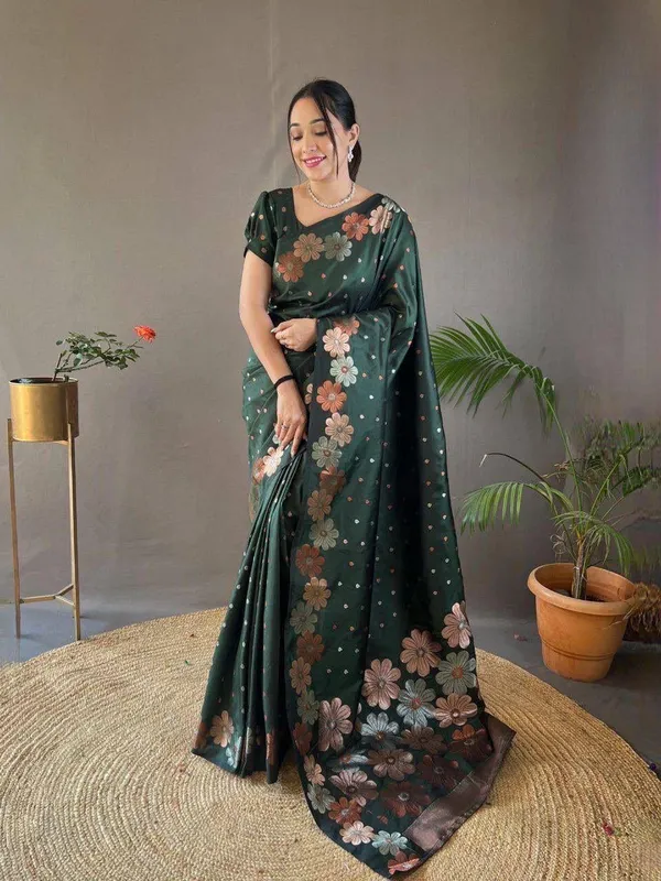 Forest_Green_Floral_Designer_Silk_Saree