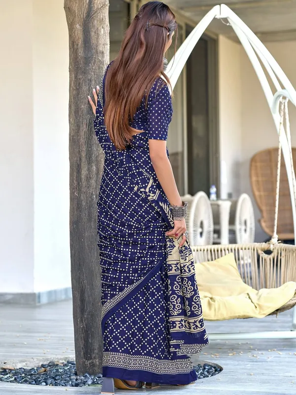 Ira_Pure_Cotton_Saree_–_Navy_Blue_with_Classic_Dotted_&_Ethnic_Border