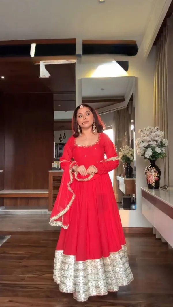 Premium_Red_Anarkali_Suit_Set_with_Heavy_Embroidered_Border_&_Dupatta