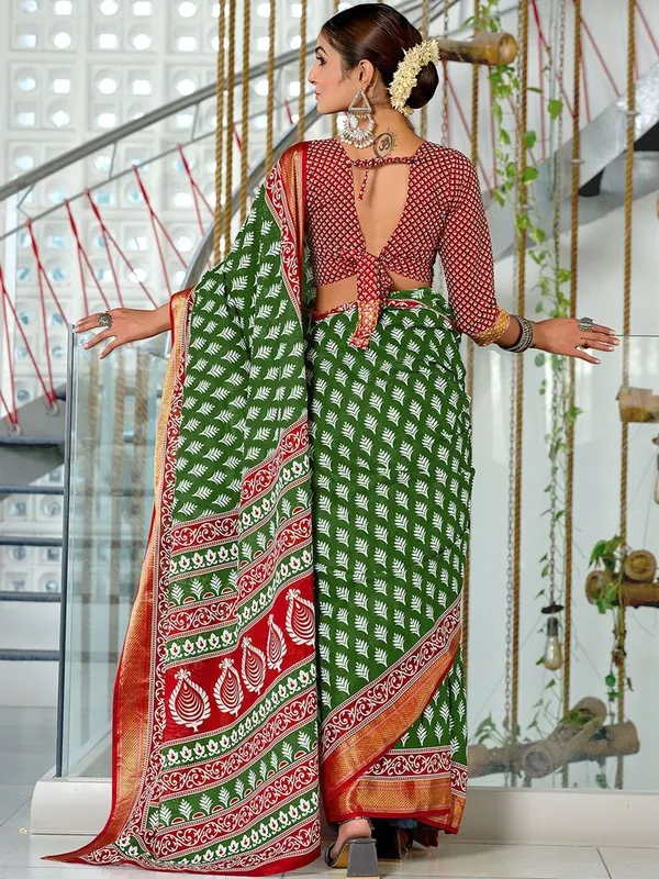 Rajnidhi_Pure_Cotton_Saree_–_Heritage_Green_with_Red_Temple_Border