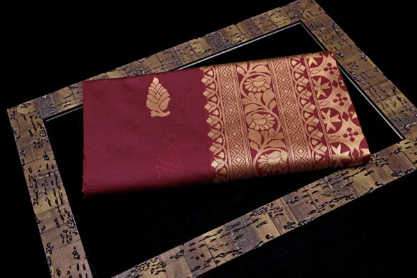 Royal_Maroon_Banarasi_Zari_Silk_Saree