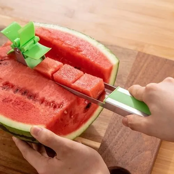 Transparent_Stainless_Steel_Watermelon_Slicer