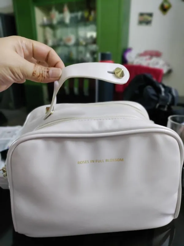 Multicolor_Large_Capacity_Cosmetic_Travel_Bag