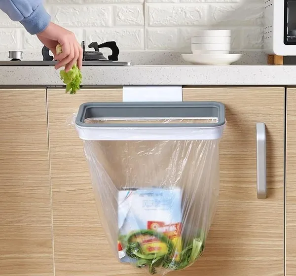 Multicolor_Clip-On_Trash_Bag_Holder