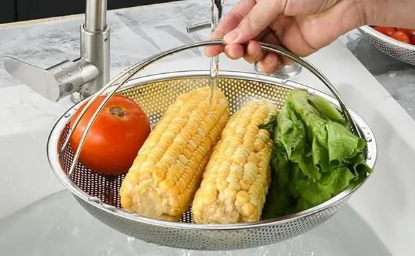 Multicolor_Stainless-Steel_Mesh_Rinse_Basket