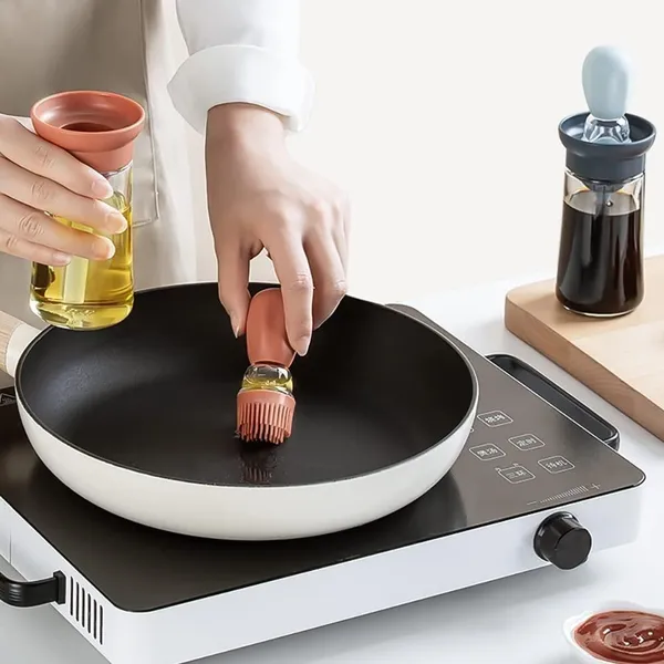 Multicolor_Oil_Dispenser_With_Brush