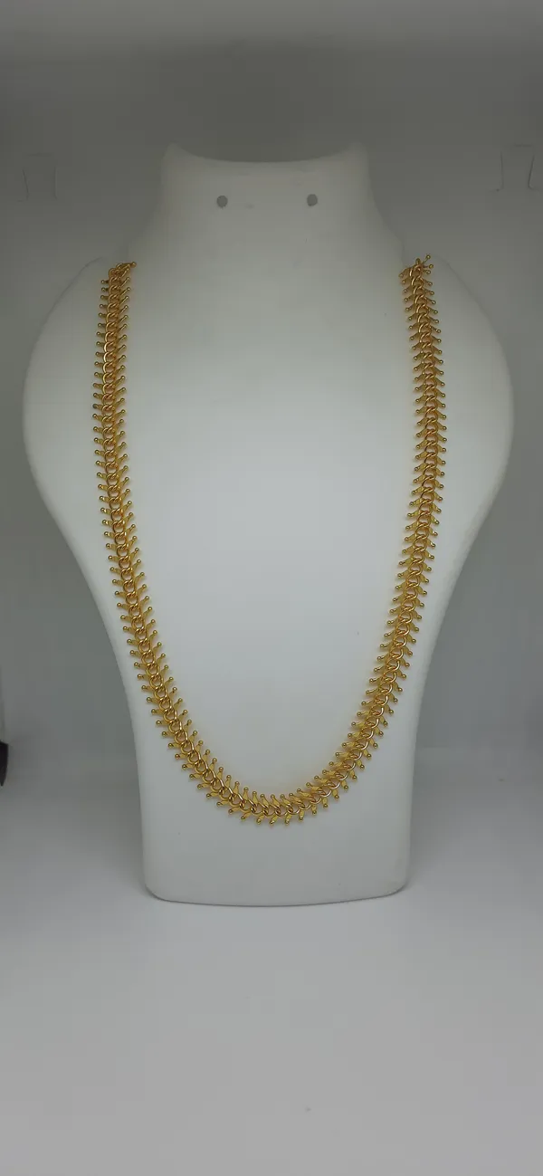 Avarni_Jewels_Intricate_Textured_Long_Chain_Necklace