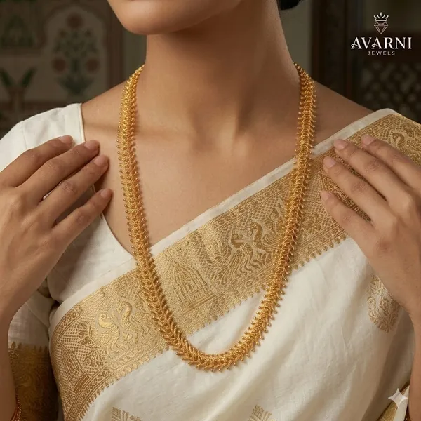 Avarni_Jewels_Intricate_Textured_Long_Chain_Necklace