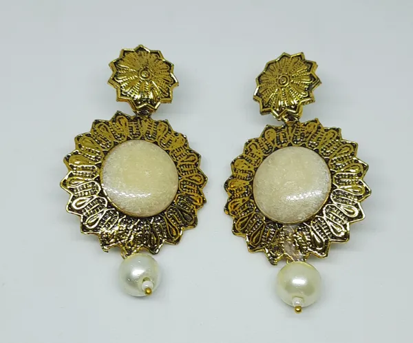 Antique_Gold-Plated_Floral_Dangle_Earrings_with_Pearl_Drops