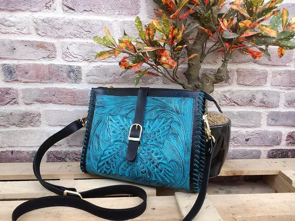 Turquoise_Handmade_Genuine_Leather_Crossbody_Sling_Bags,_For_Women