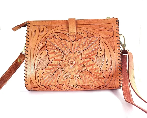 Tan_Handmade_Genuine_Leather_Crossbody_Sling_Bags,_For_Women