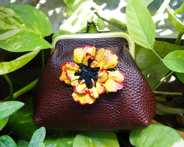 Red_&_Brown_Handmade_Kiss_Lock_Genuine_Leather_Coin_Purse,_For_Women