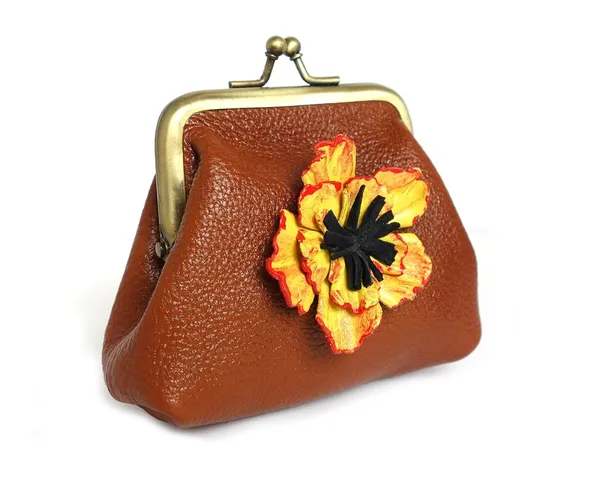 Tan_Handmade_Kiss_Lock_Genuine_Leather_Coin_Purse,_For_Women