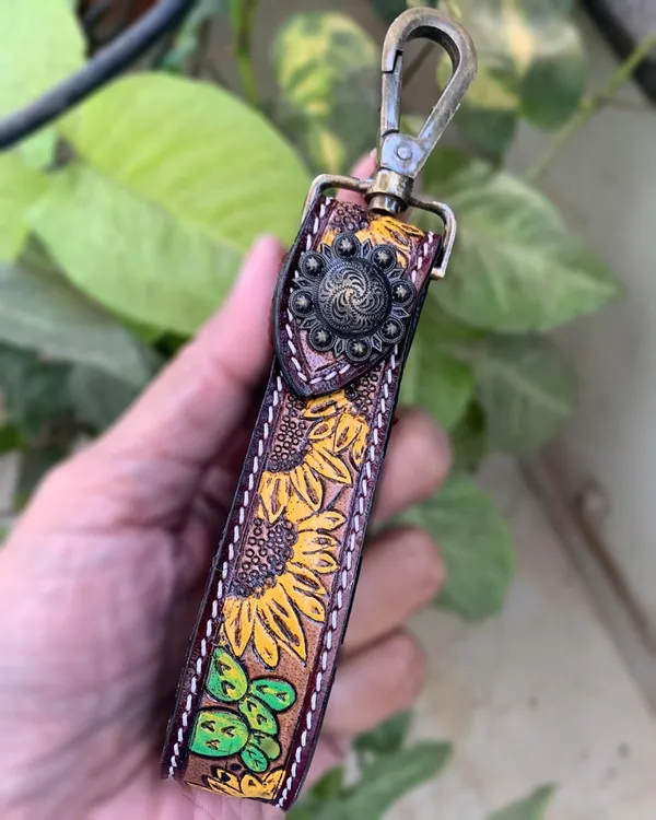 Brown_Leather_Keychain_For_Car_Bike_Unisex_With_Hook_Handmade_Tooled,_5_Inch_Long_Strong_For_Unisex