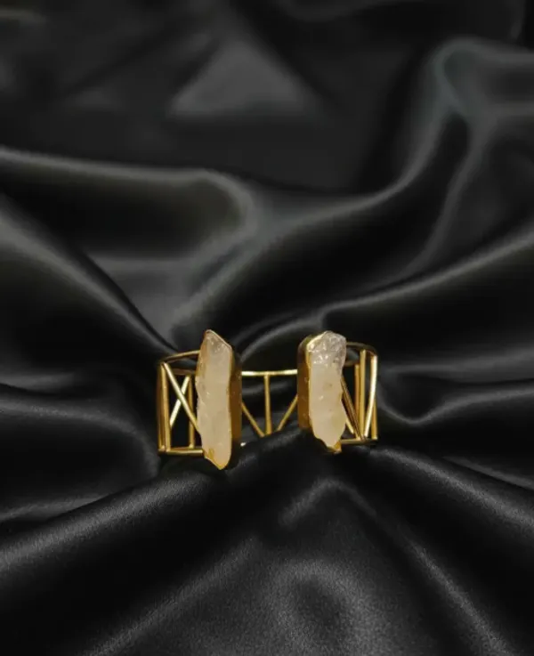 Gold_Premium_Anti-Tarnish_Bracelet_For_Women