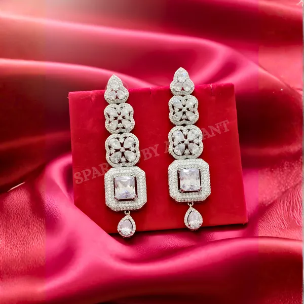 GLORY_DIAMOND_DANGLERS