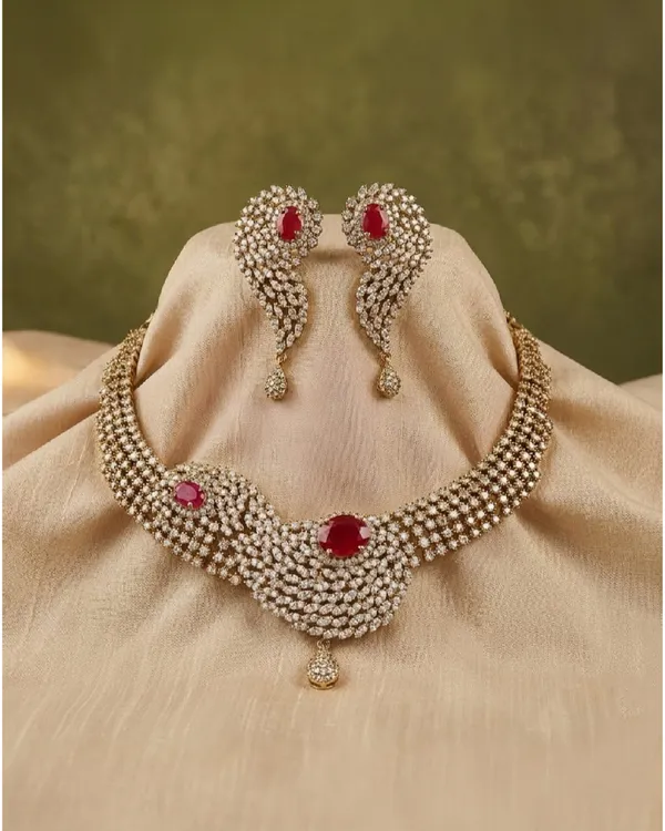 LUXE_RUBY_CASCADE_NECKLACE