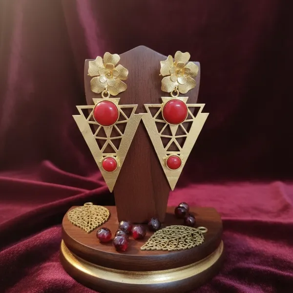 MONALISA_CONE_EARRINGS