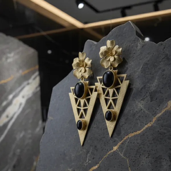 MONALISA_CONE_EARRINGS