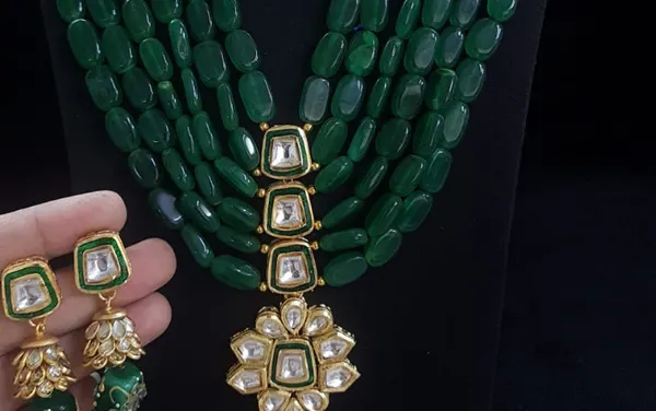 Dark_Green_Premium_Anti-Tarnish_Necklace_For_Women