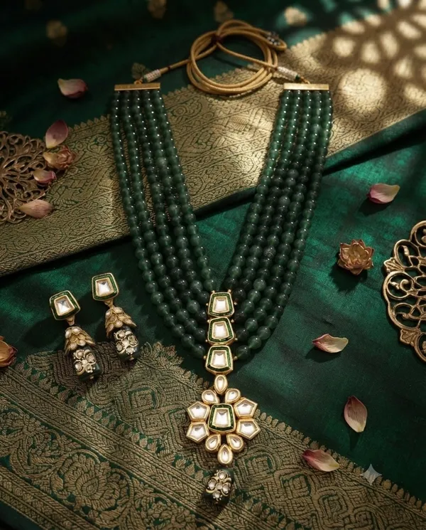 THE_EMERALD_MAHARANI_SET
