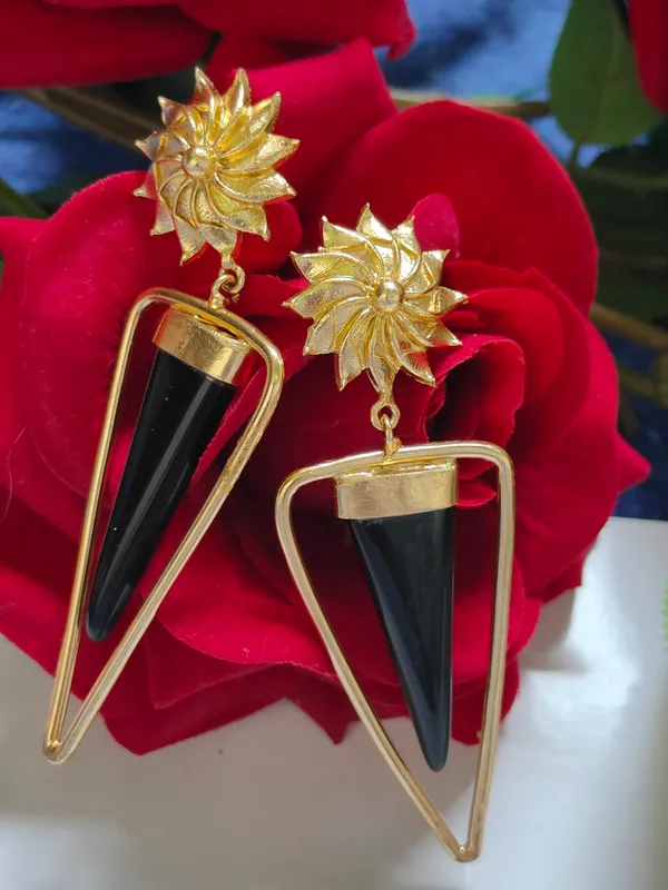 Black_Premium_Anti-Tarnish_Earring_For_Women