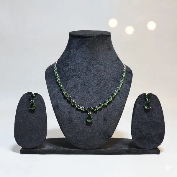 Green_Brass_Trendy_Ad_Jewellery_Necklace_Set_For_Women