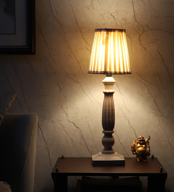 Off_White_Maritza_Magni_Table_Lamp_for_Bedroom_&_Living_Room
