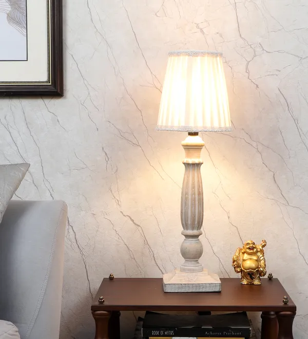 Off_White_Maritza_Magni_Table_Lamp_for_Bedroom_&_Living_Room