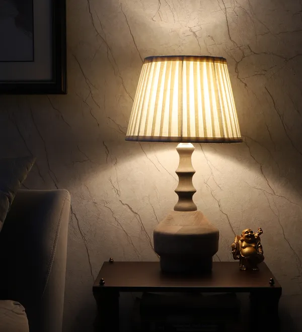 Off_White_Vesara_Bella_Table_Lamp_for_Bedroom_&_Living_Room