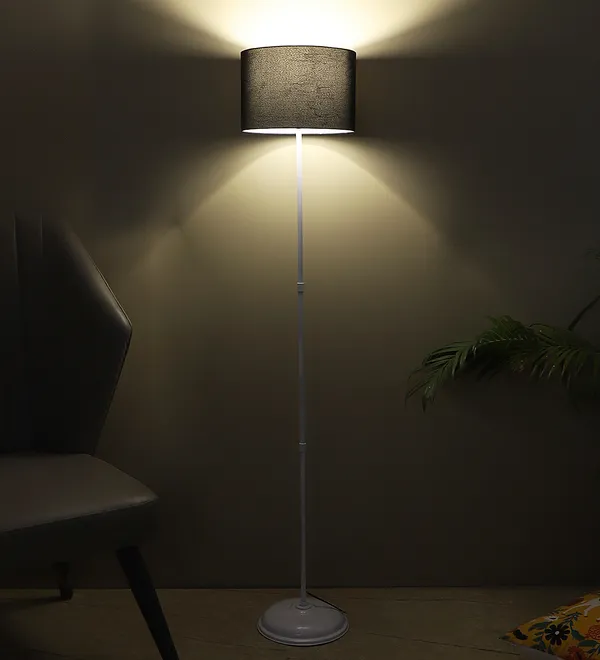 Black_Urbane_Isela_Floor_Lamp
