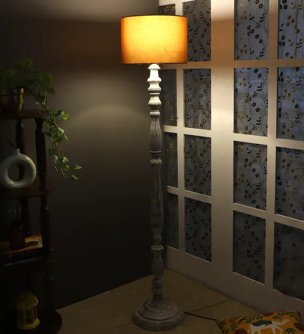 Brown_Natura_Vivi_Floor_Lamp