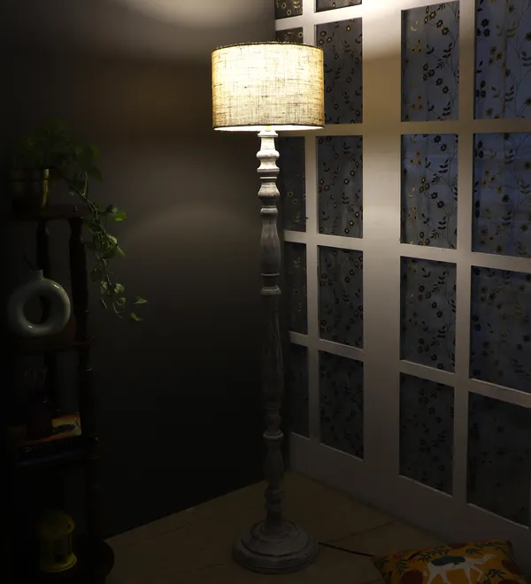 Beige_Natura_Vivi_Floor_Lamp