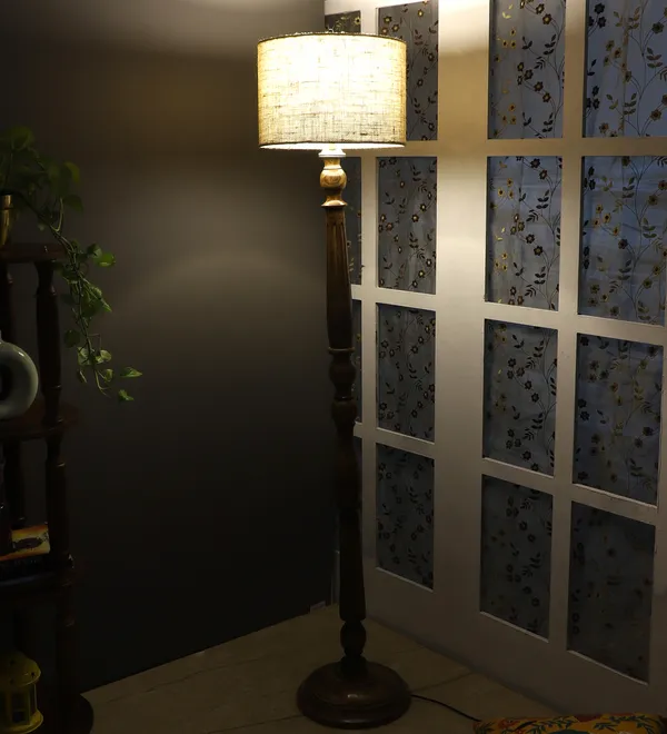 Beige_Natura_Jome_Floor_Lamp