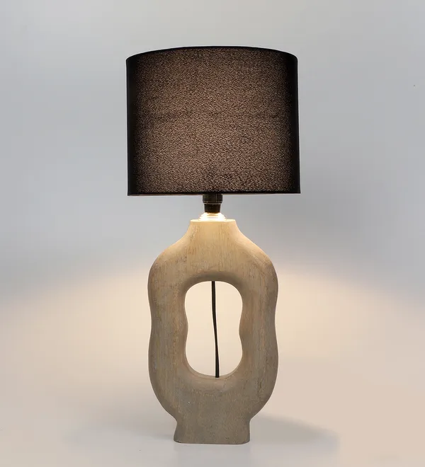 Black_Bisara_Tissle_Table_Lamp_for_Bedroom_&_Living_Room