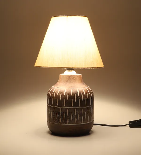 Beige_Truda_Dante_Table_Lamp_for_Perfect_Home_&_Office_Decor
