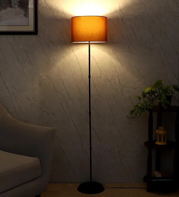 Brown_Prada_Pisto_Floor_Lamp