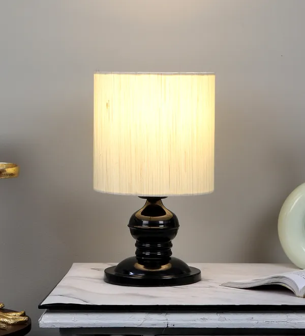 Off_White_Wana_Gino_Table_Lamp_for_Perfect_Home_&_Office_Decor