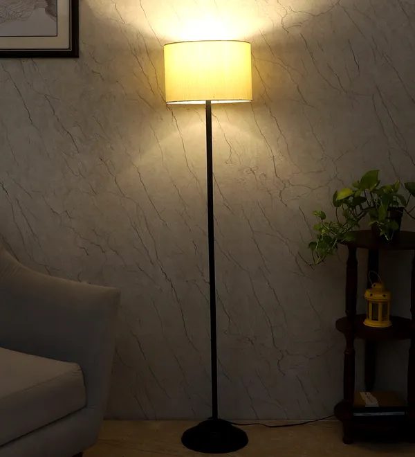 Off_White_Natura_Gogo_Floor_Lamp