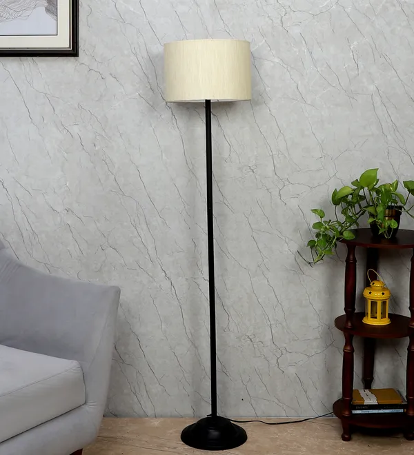 Off_White_Natura_Gogo_Floor_Lamp