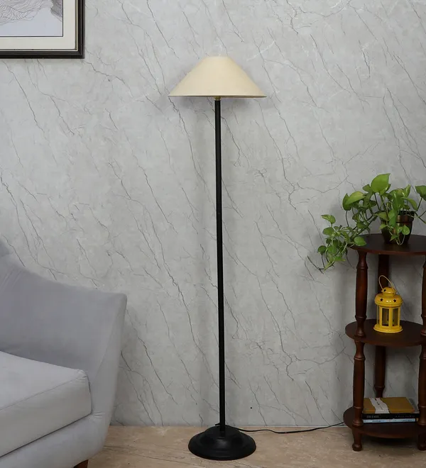 Off_White_Natura_Gogo_Floor_Lamp