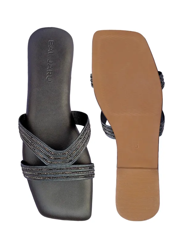 Black_Fashionable_Flats_With_Cushioned_Footbed_Sandals_For_Women